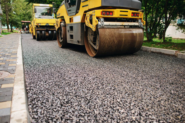 Best Professional Driveway Pavers  in Eerlin, ND